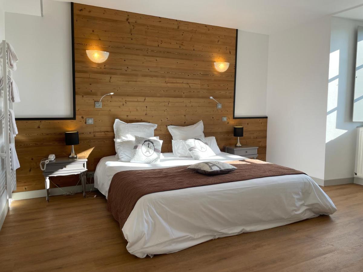 Logis Hotel Ancien Grand Seminaire 생플루르 외부 사진